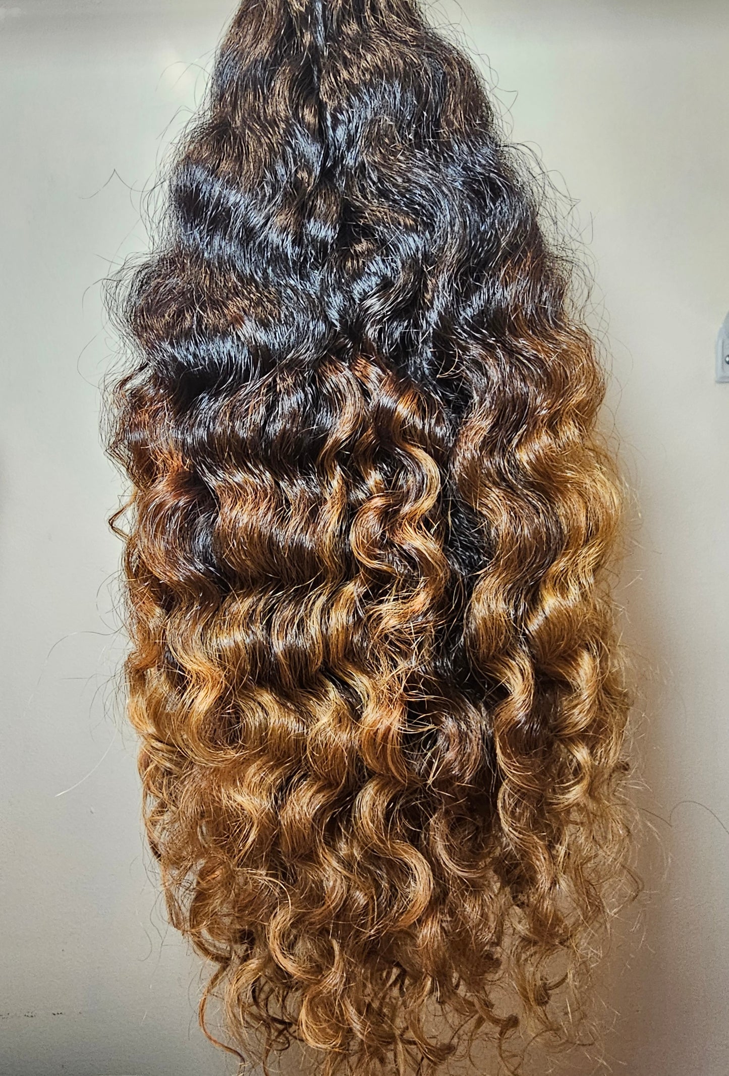 Wig construction